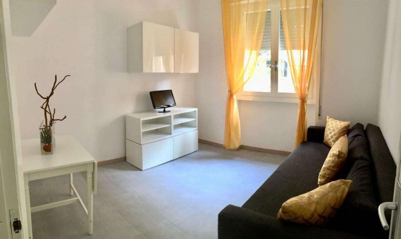 Casa Martina Apartment Viareggio Exterior photo